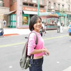 Meet your Posher, Ngoc